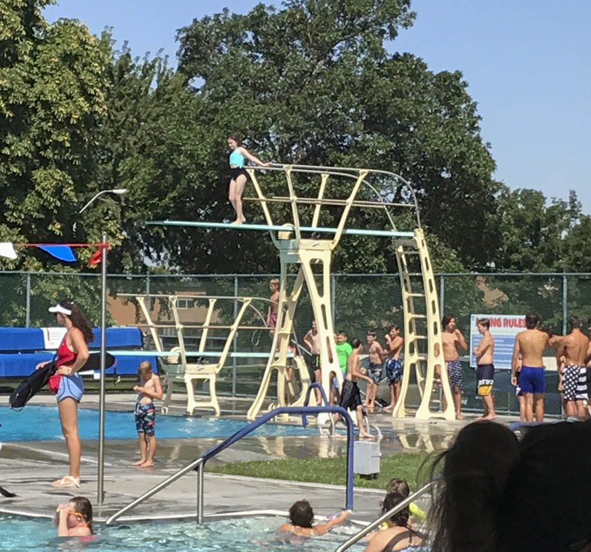 mandy at richland pool